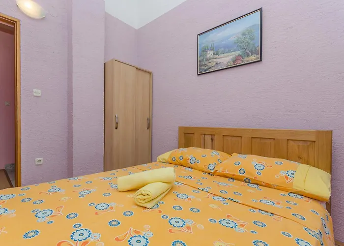 Apartament Melita *